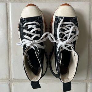 Women sneakers